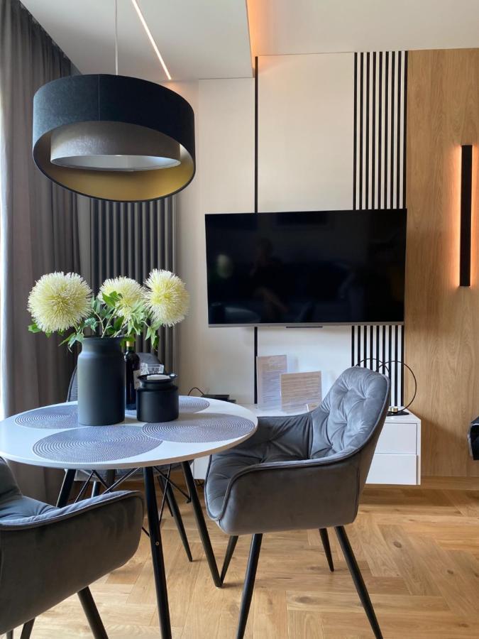 Family & Business Elegant Apartments Ventus IX Wiekow- Centrum Downtown New! Kielce Extérieur photo